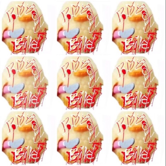 trying to open up XIV - Picture 2 of 4